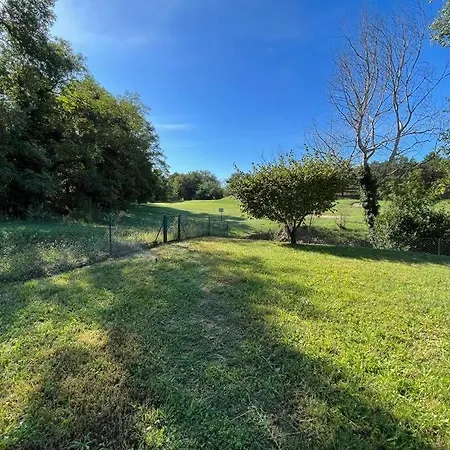 Du Golf Villa *